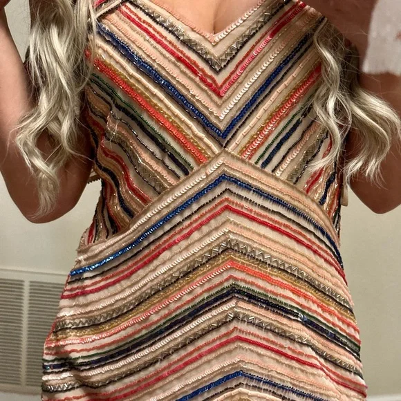 $498 Parker Jerry Dress Size small cold shoulder Draped sleeve beaded dress - Picture 4 of 16